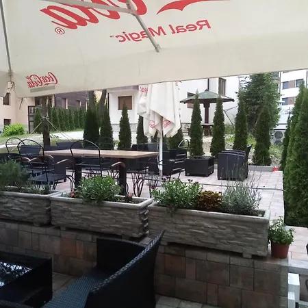 Mans Lux 8 Apartmanhotel 3*